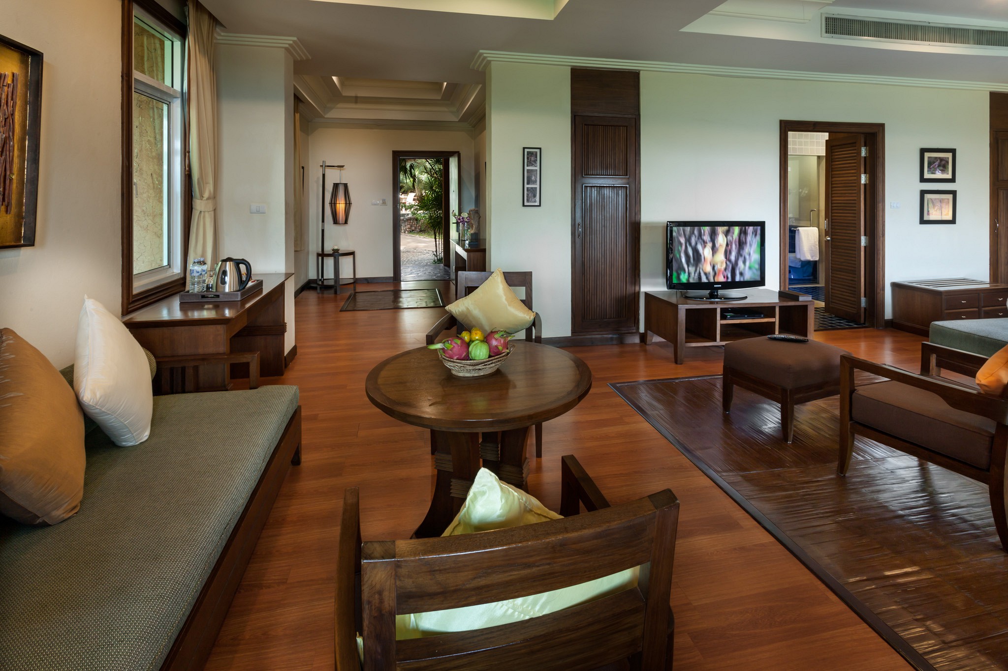 Superior Suites