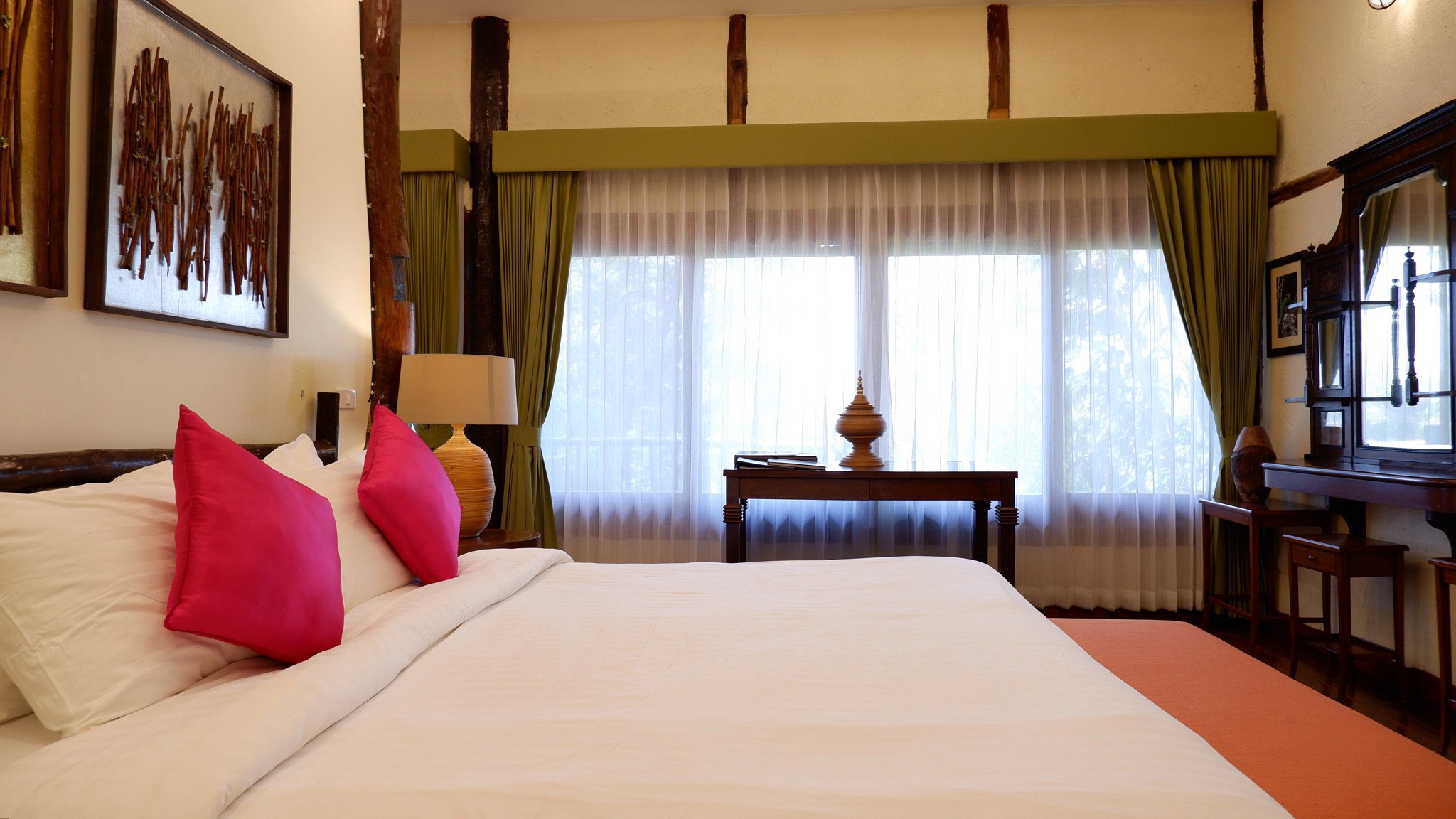 Original Thai Suites